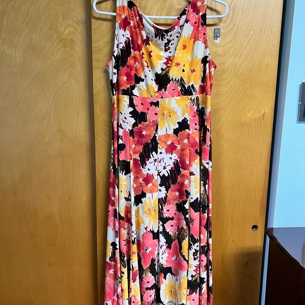 Jones Wear Floral Print Maxi Dress - Pink, Yellow, Black - Picture 3 of 6
